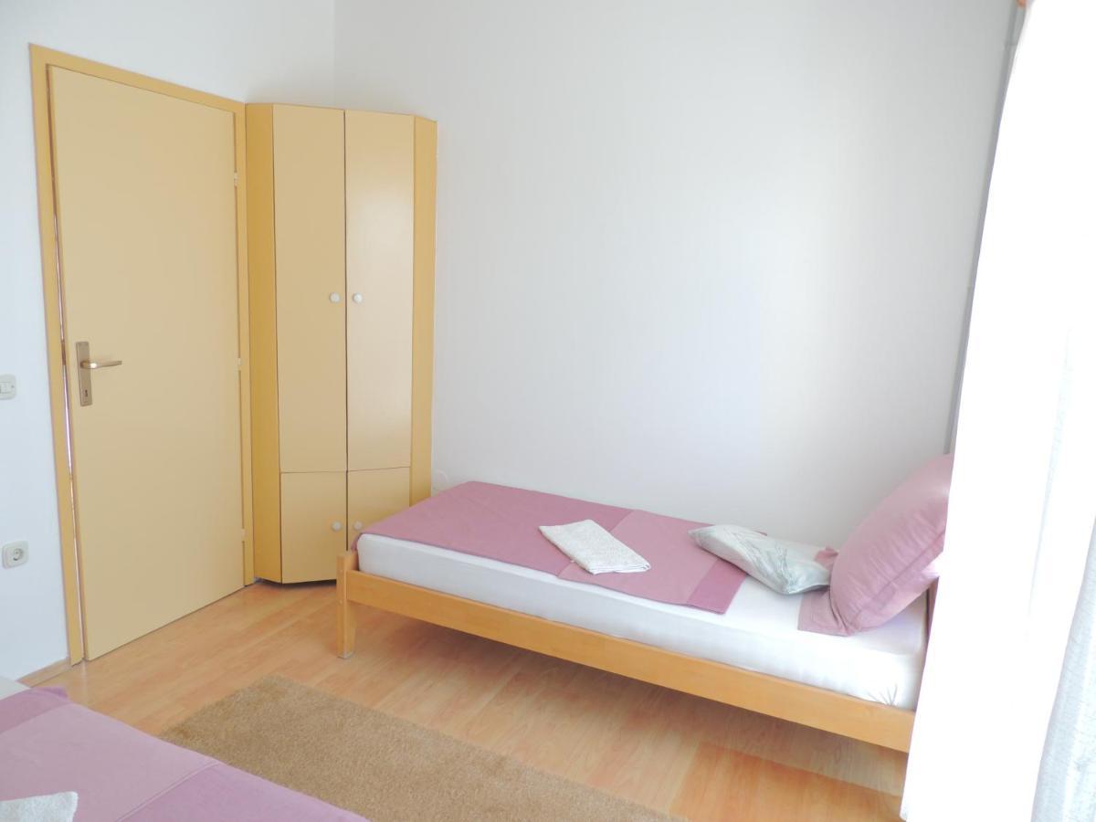 Apartmani Sutic プロマイナ エクステリア 写真